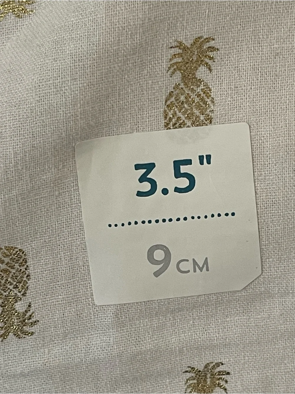 Old Navy Linen Pineapples Ivory/Gold Shorts Size 6 NWT
